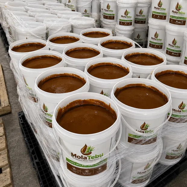 Molase tetes tebu murni dalam ember 20 kg